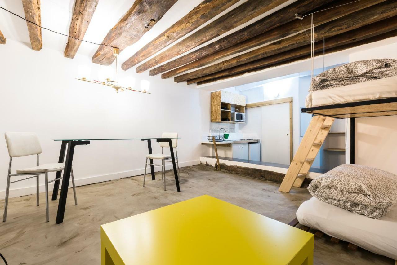 Charming 20M² Near Le Marais Appartement Parijs Buitenkant foto