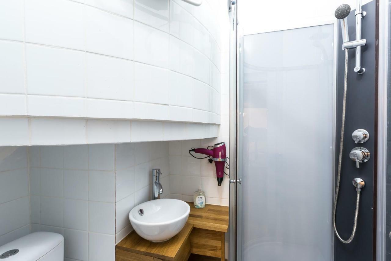 Charming 20M² Near Le Marais Appartement Parijs Buitenkant foto